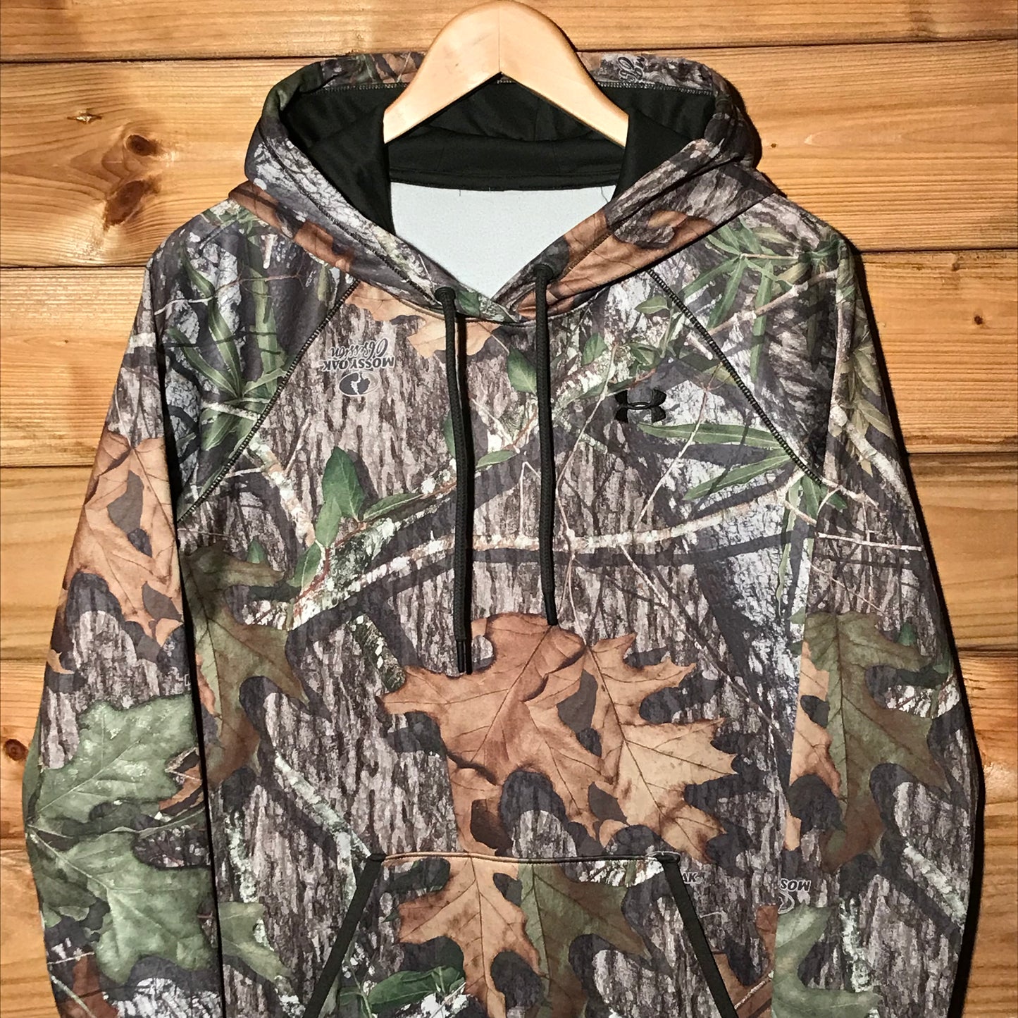 Under Armour x Mossy Oak Camouflage hoodie