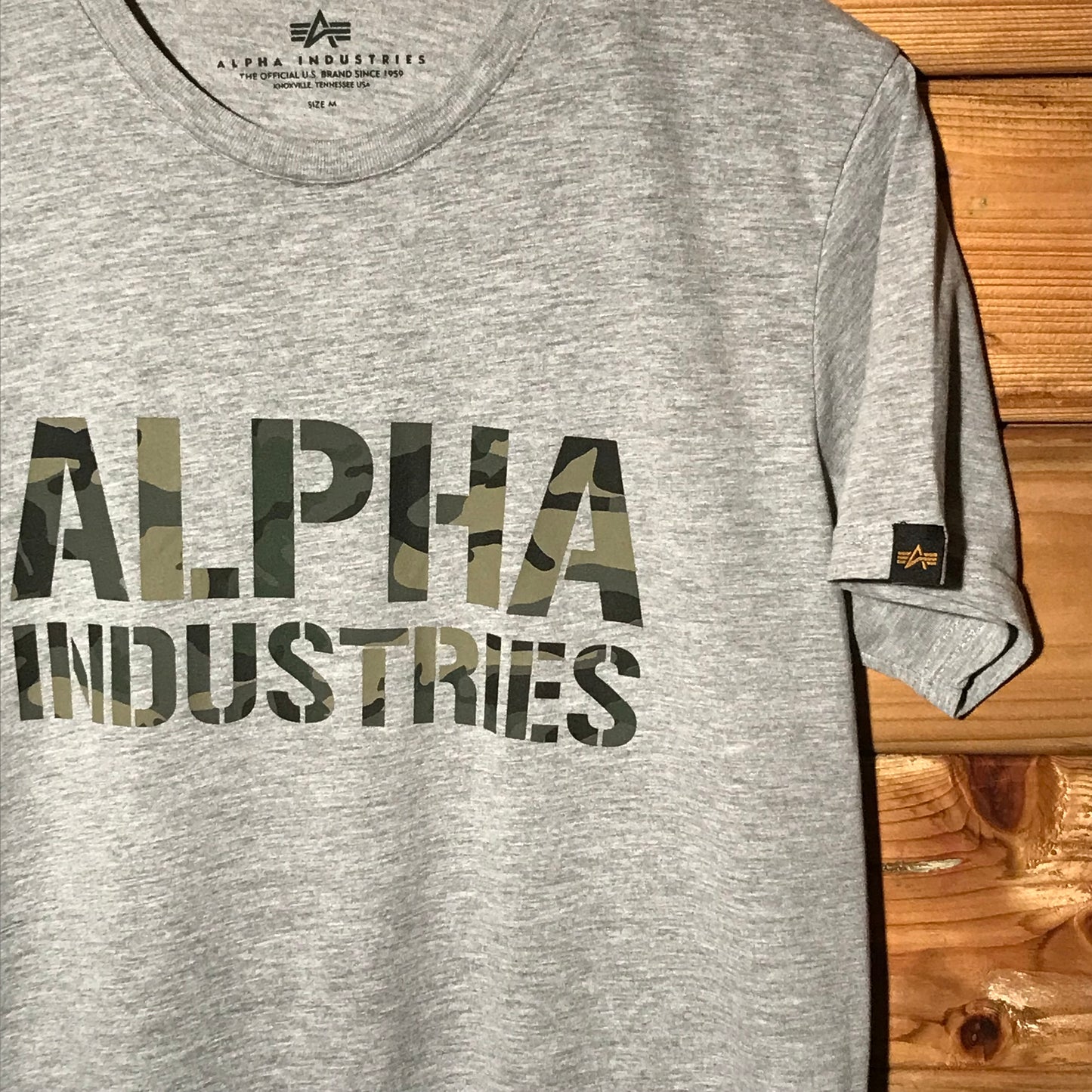 Alpha Industries Camo Spellout t shirt