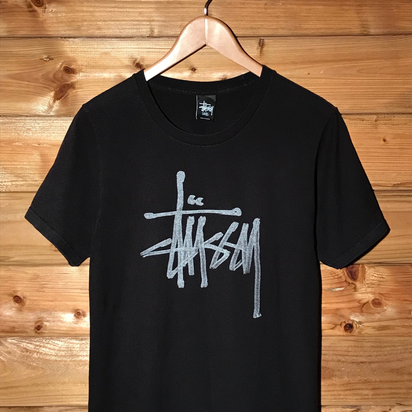 Stüssy Brush Stroke Centre Script Spellout t shirt