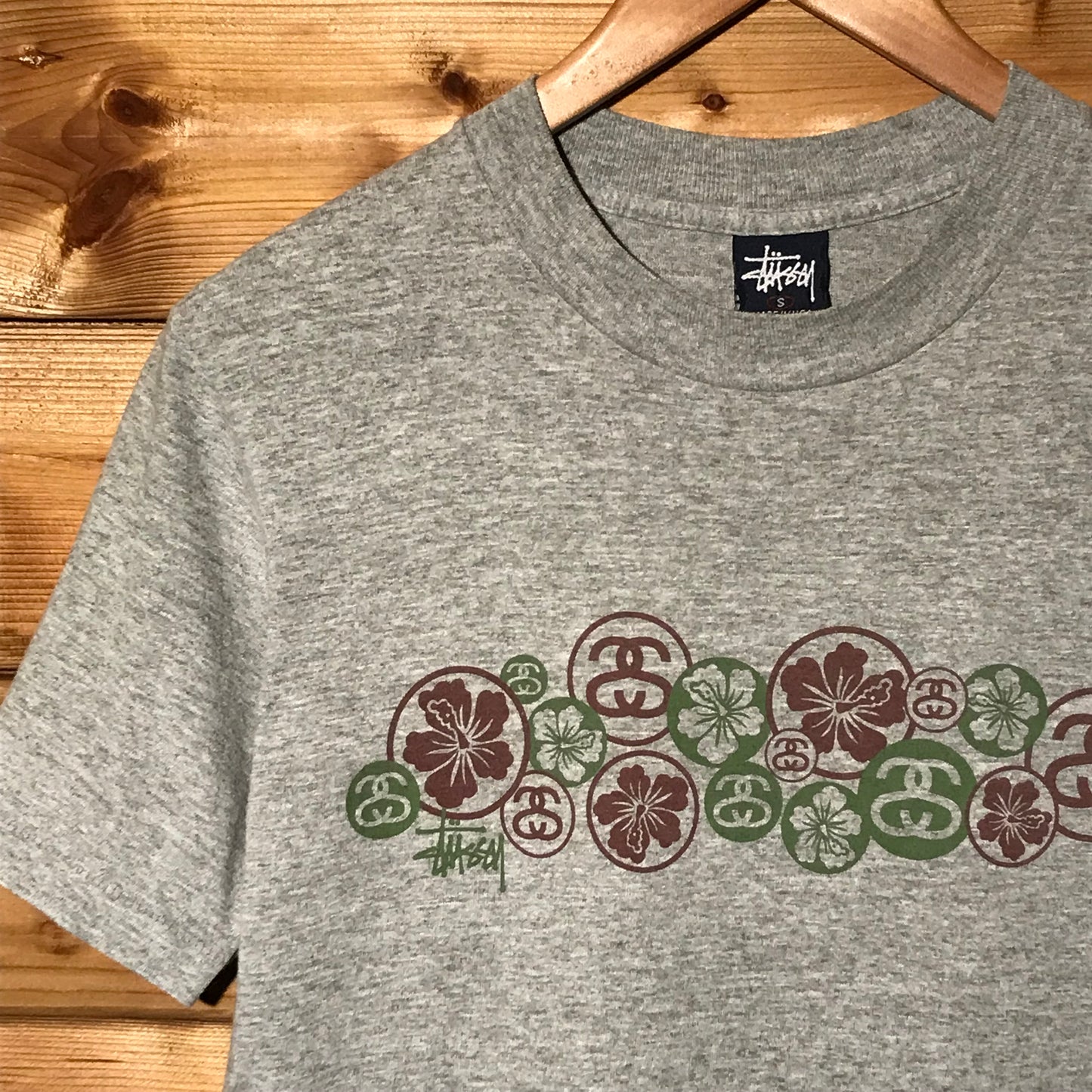 90s Stüssy Floral Link t shirt