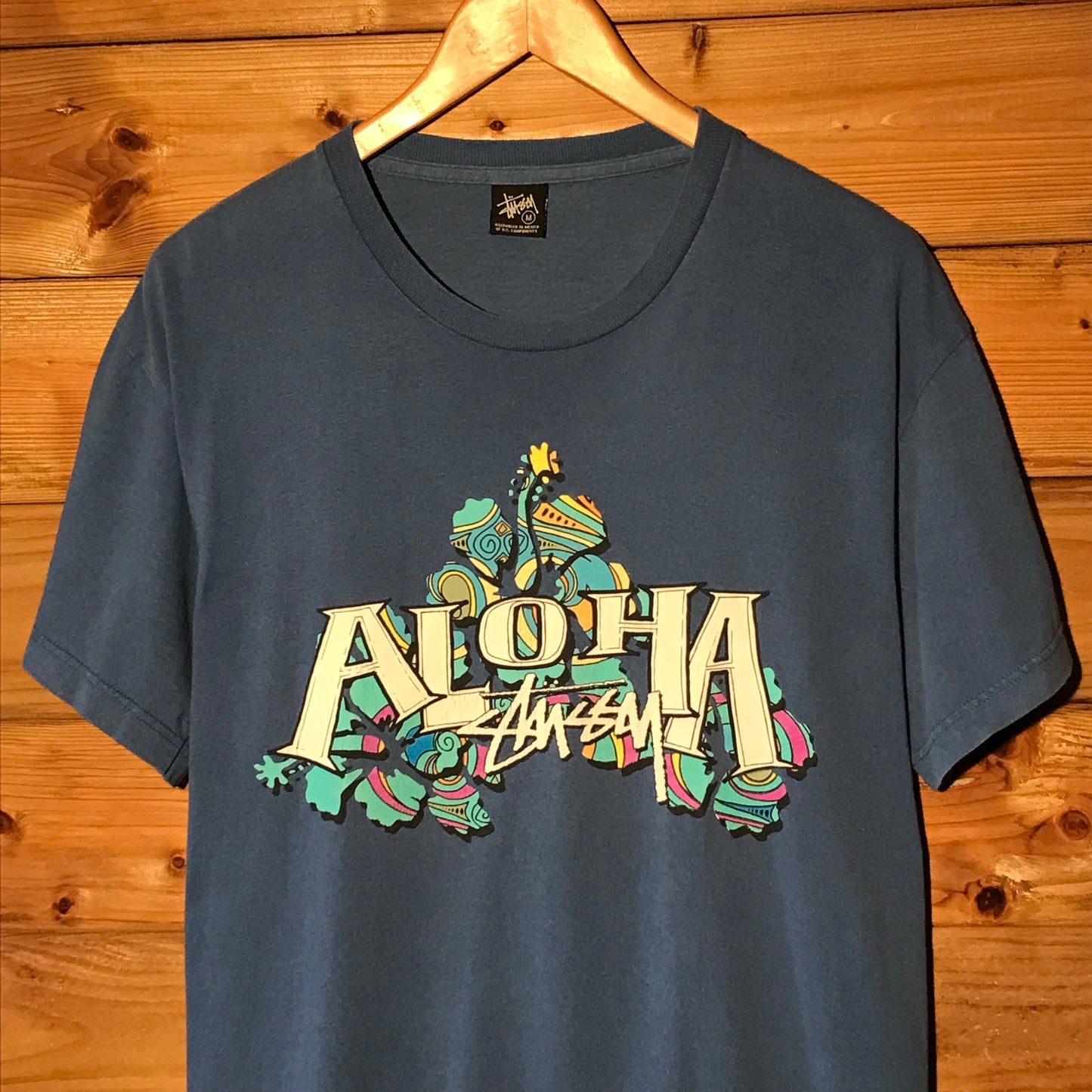 Stüssy Aloha Floral Script Spellout t shirt