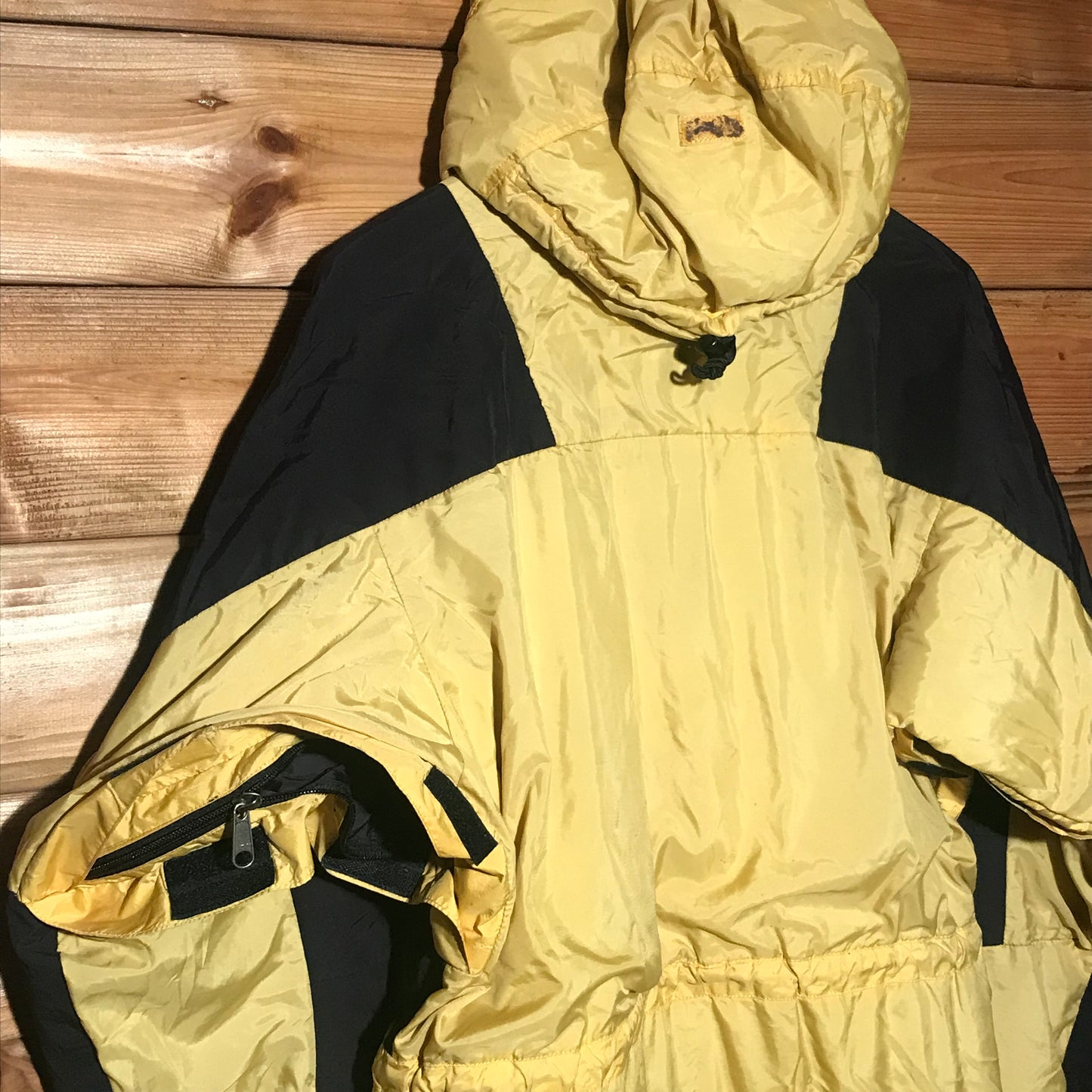 90s The North Face Goretex Mountain Light jacket