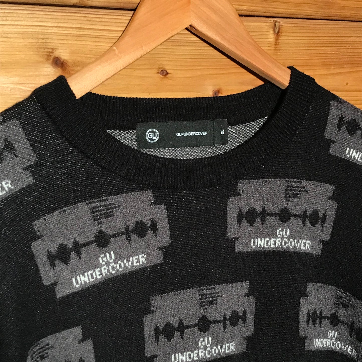 Undercover x GU Razor Blades Jacquard knit sweatshirt