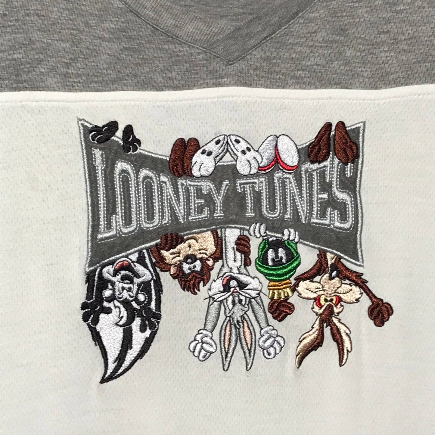 2000 Looney Tunes Upside Down Characters t shirt