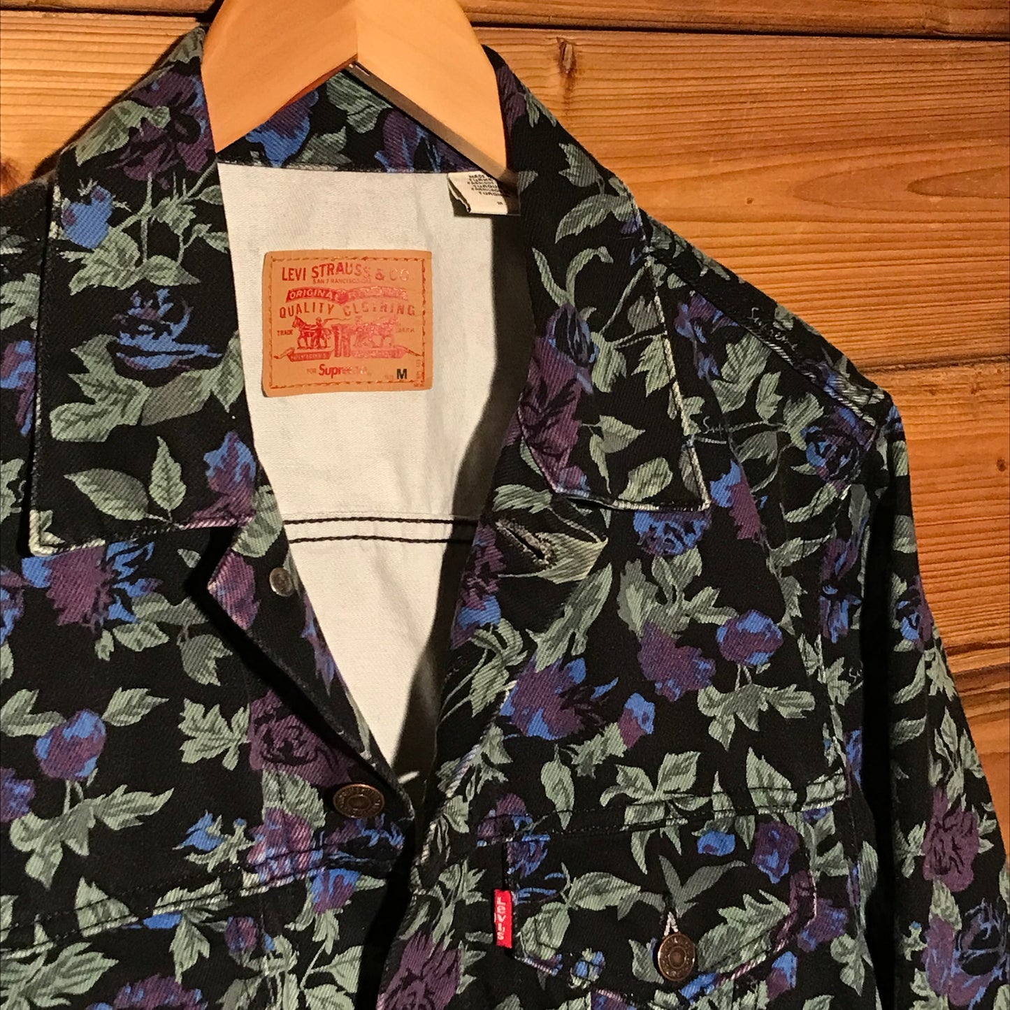 2016 Supreme x Levis Floral Roses AOP denim jacket