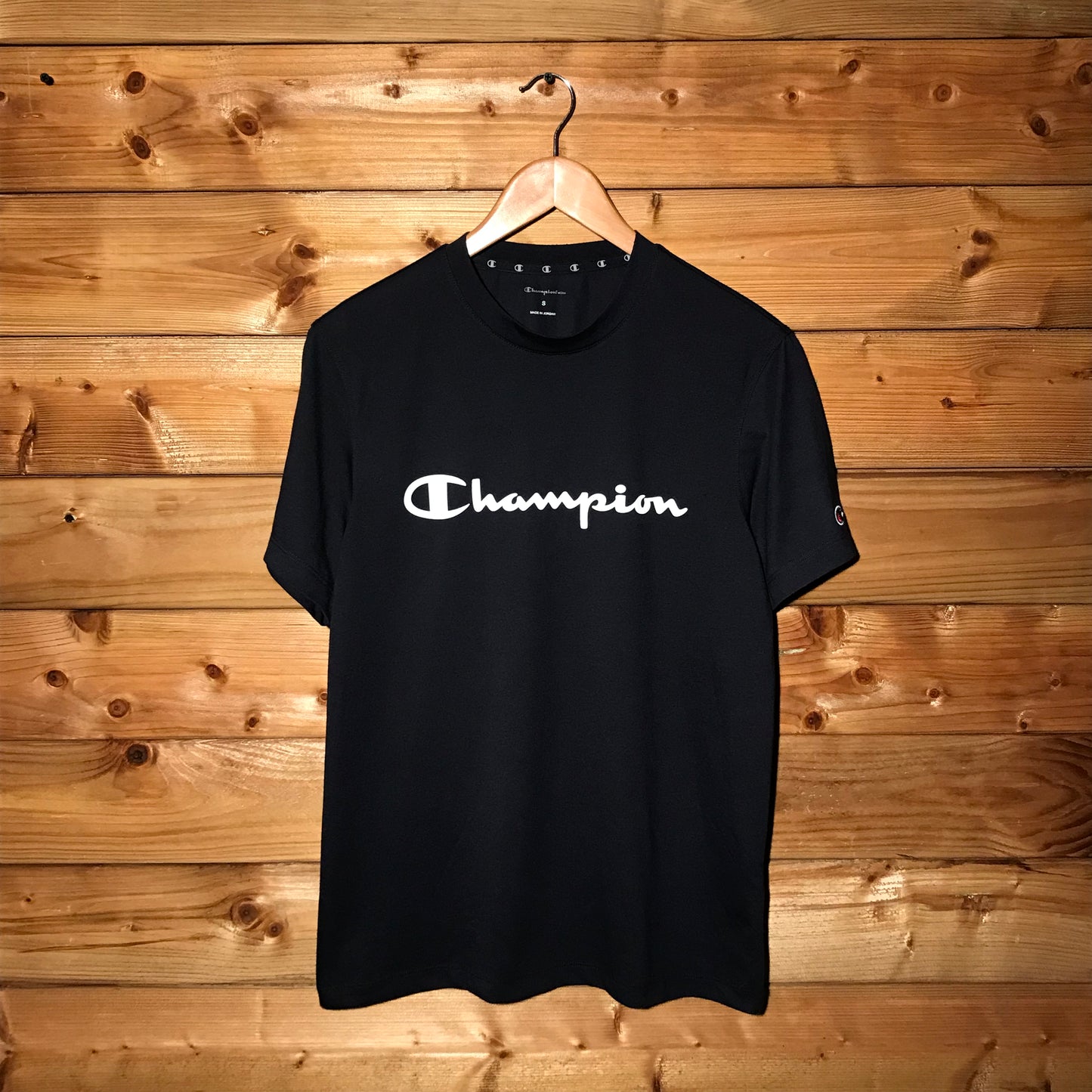 Champion Essentials Spellout t shirt