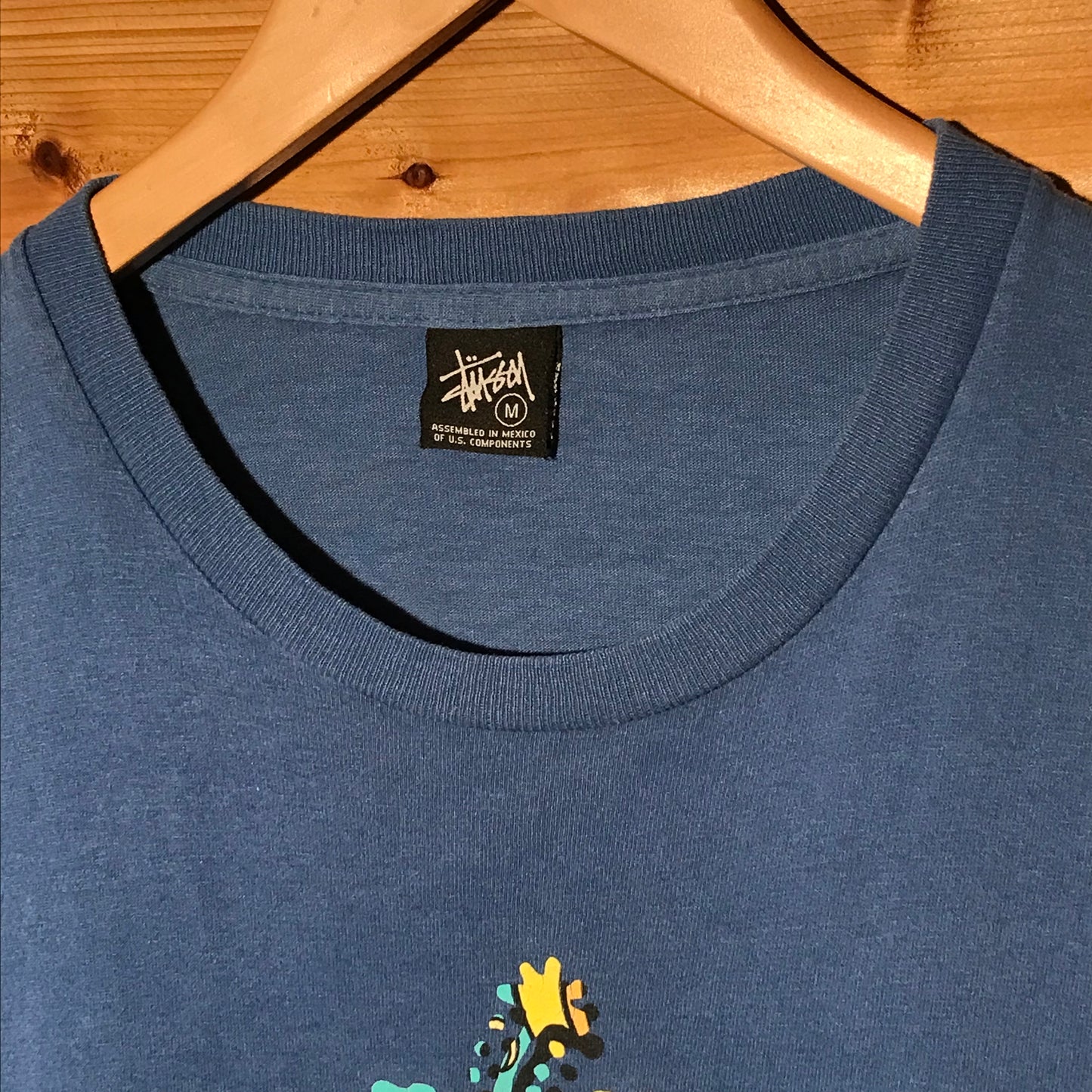 Stüssy Aloha Floral Script Spellout t shirt