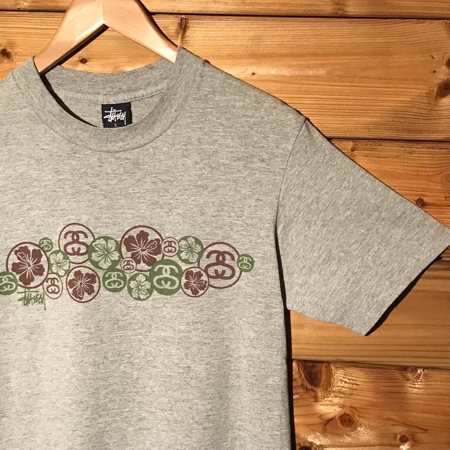 90s Stüssy Floral Link t shirt