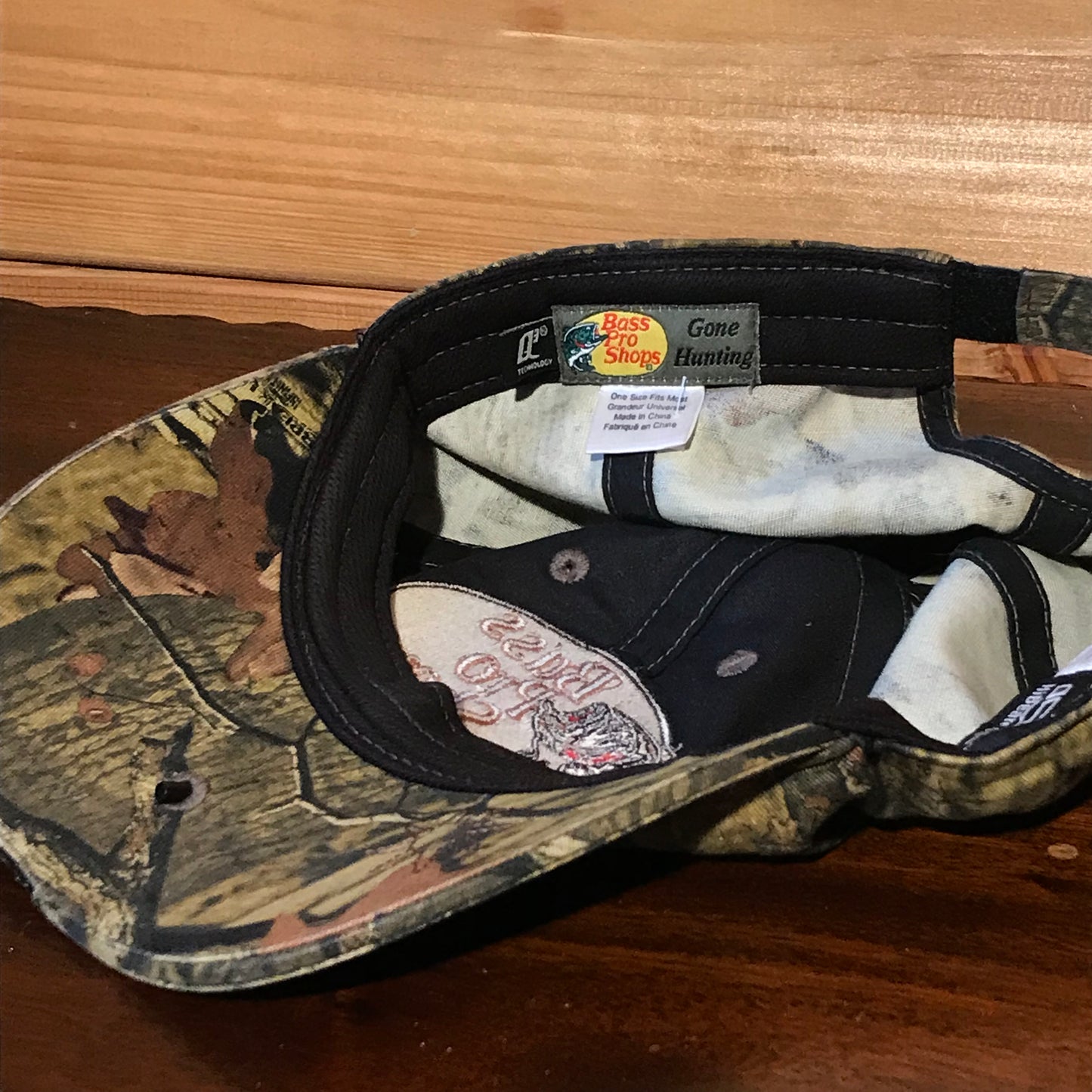 Bass Pro Shops HiBeam Torch Camo cap