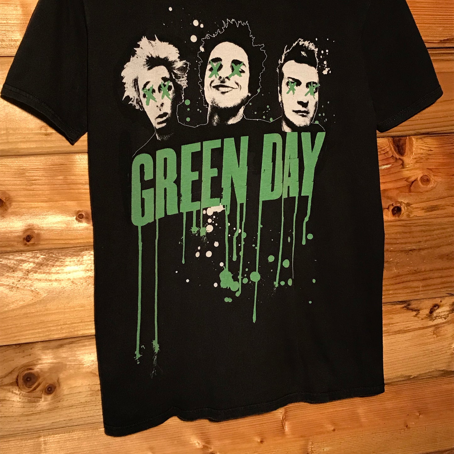 2016 Green Day Paint Drip Spellout t shirt