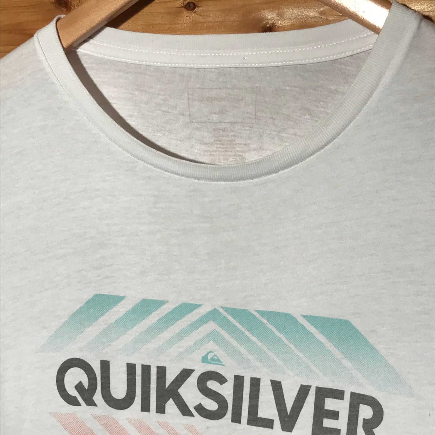 Quiksilver Multicolour Spellout t shirt