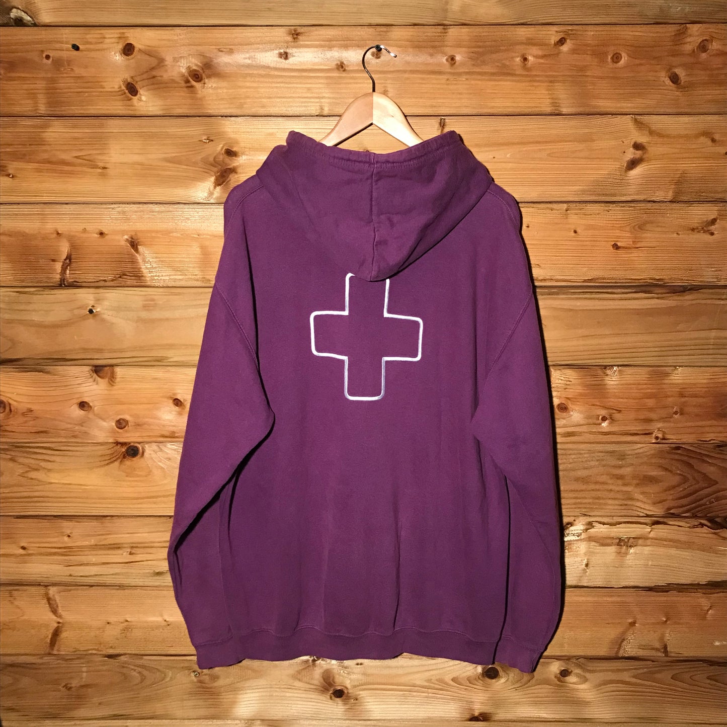 Places + Faces Centre Spellout hoodie