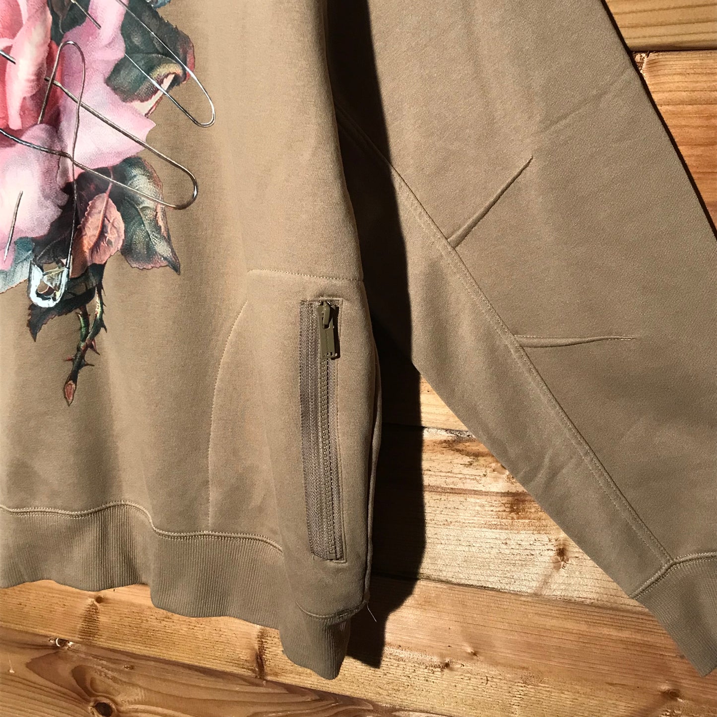 Undercover x GU Pinned Flower sweatshirt