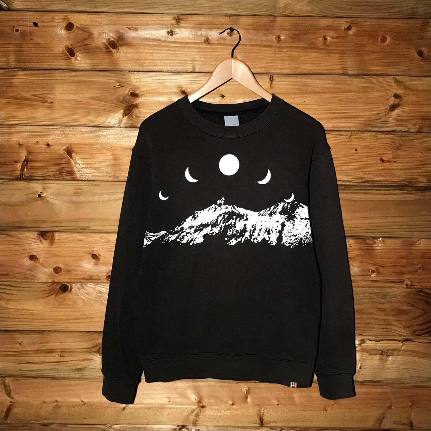 Nike One Faith Full Moon Skyline sweatshirt