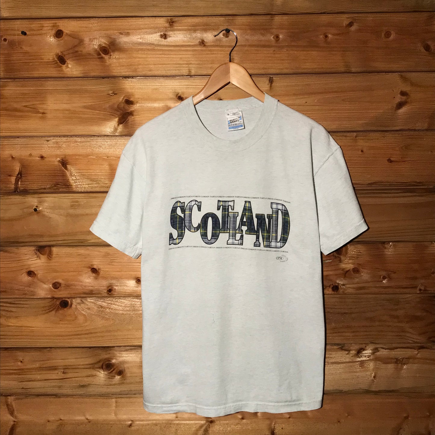 90s Scotland Gordon Dress Tartan Spellout Souvenir t shirt