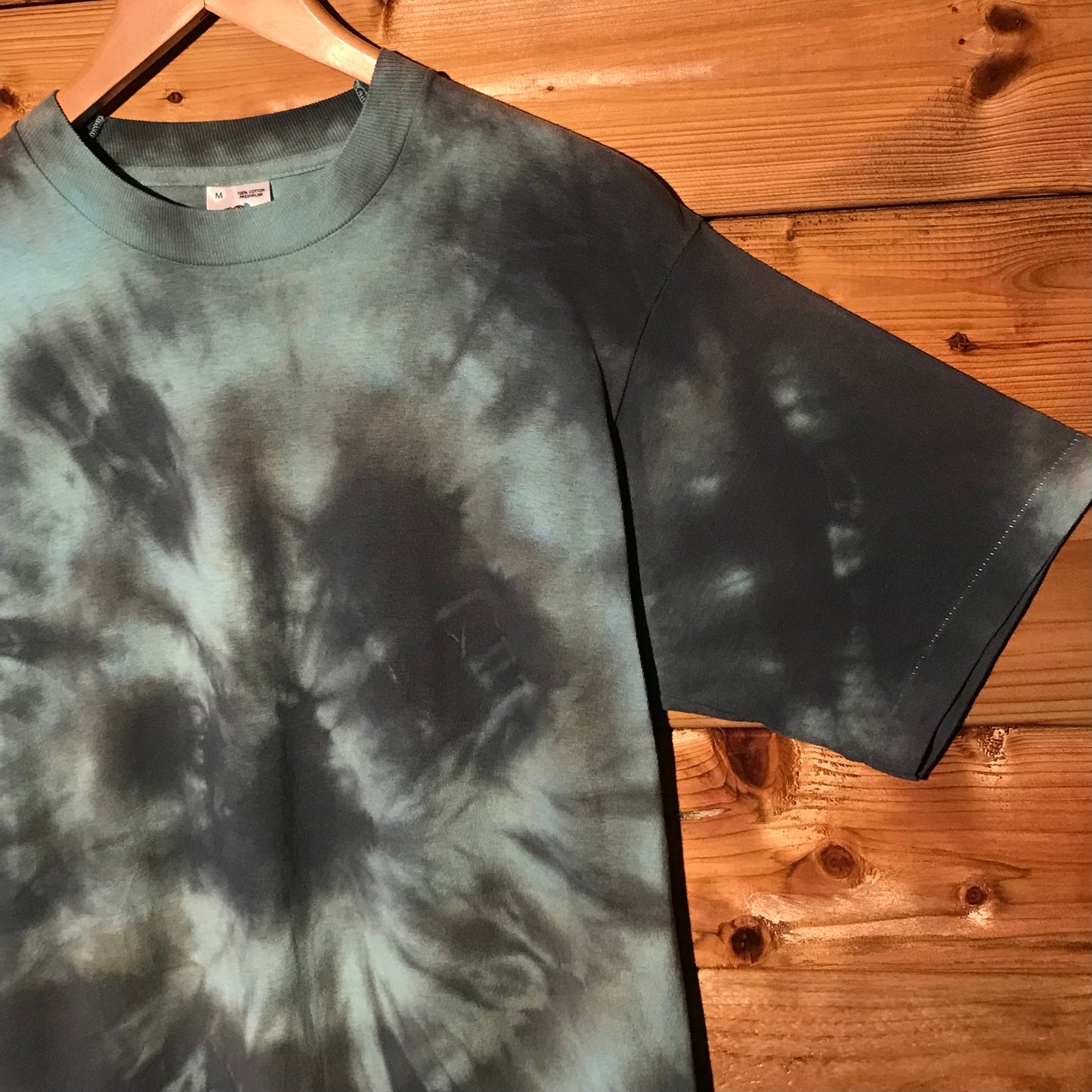 90s Fruit Of The Loom Swirl Tie Dye t shirt