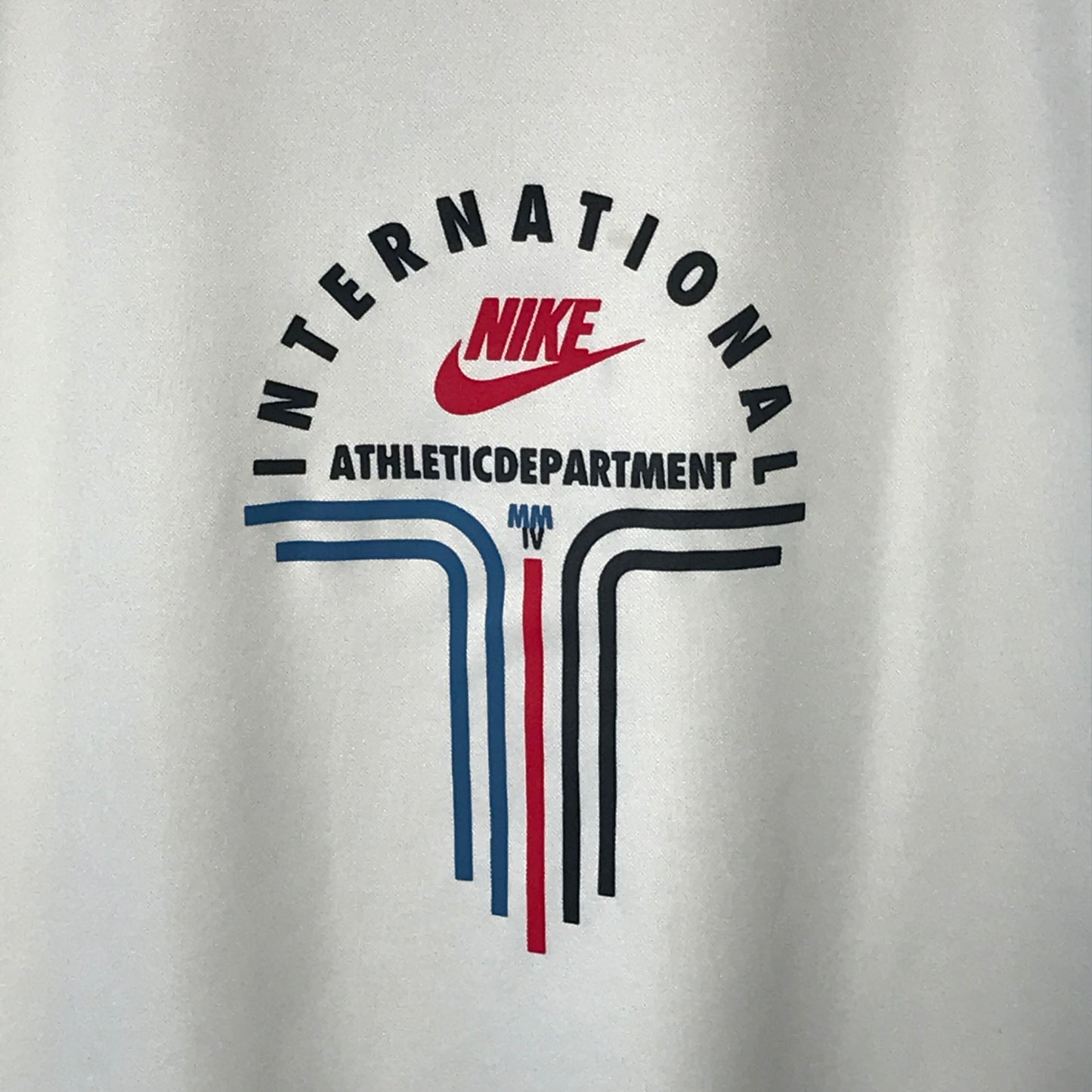 2004 Nike International Ath Dept t shirt