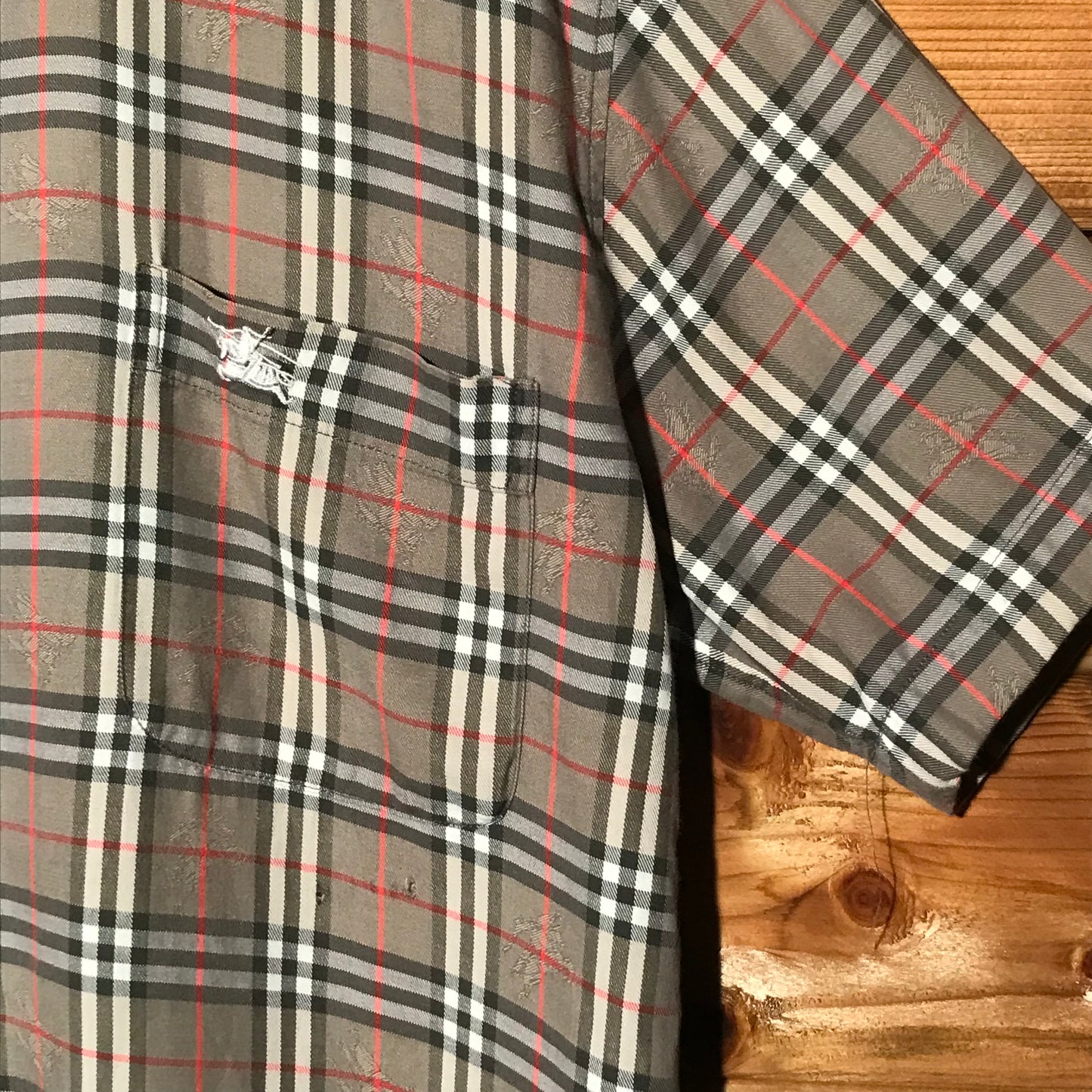 90s Burberry Nova Check Pattern button up shirt