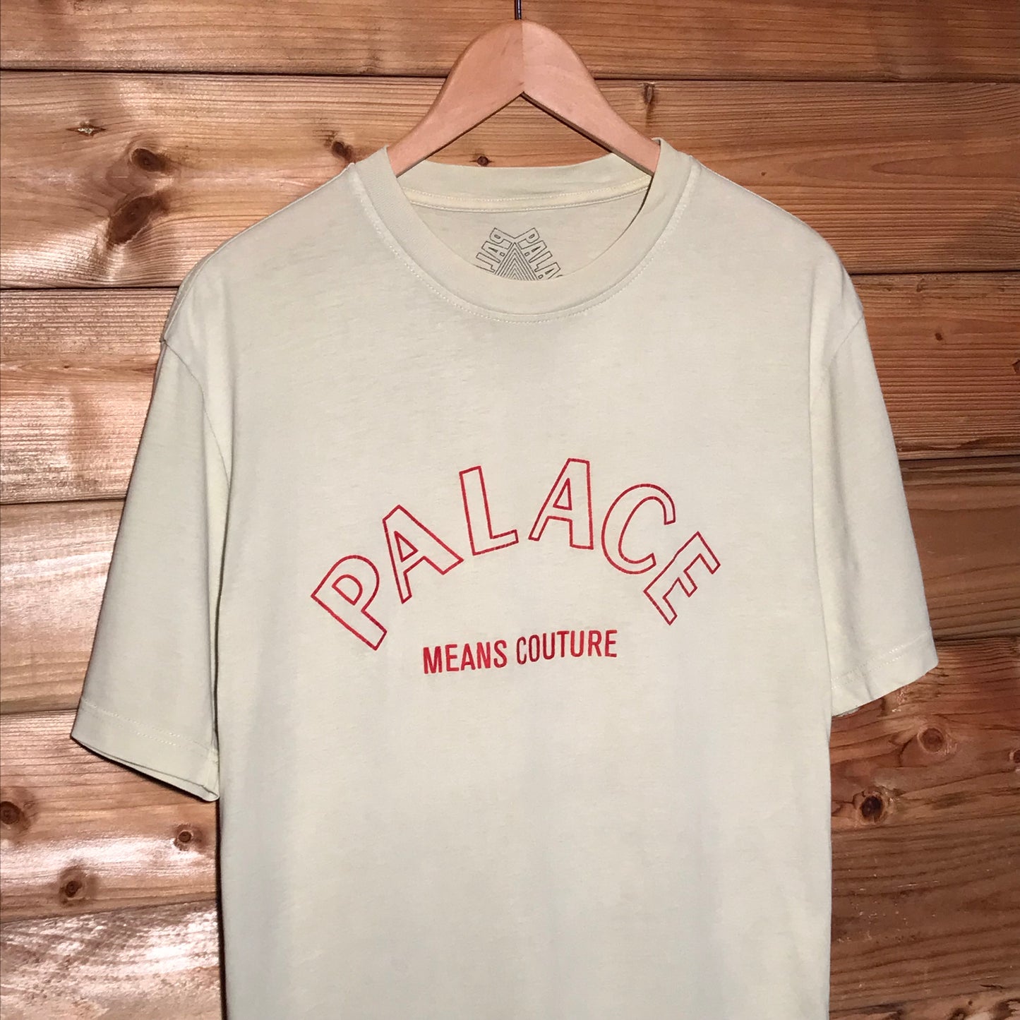 Palace Means Couture Arc Spellout t shirt