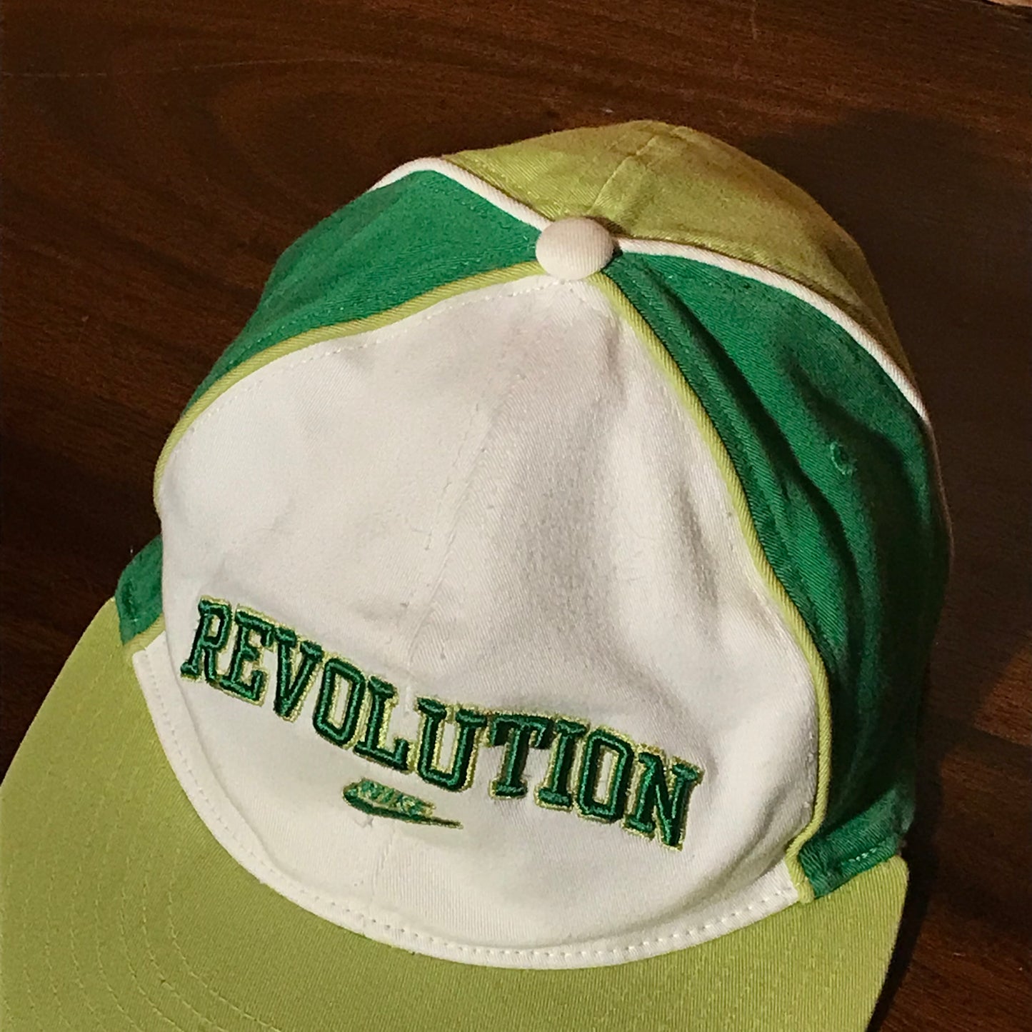 2004 Nike Revolution Arc Spellout Tonal cap