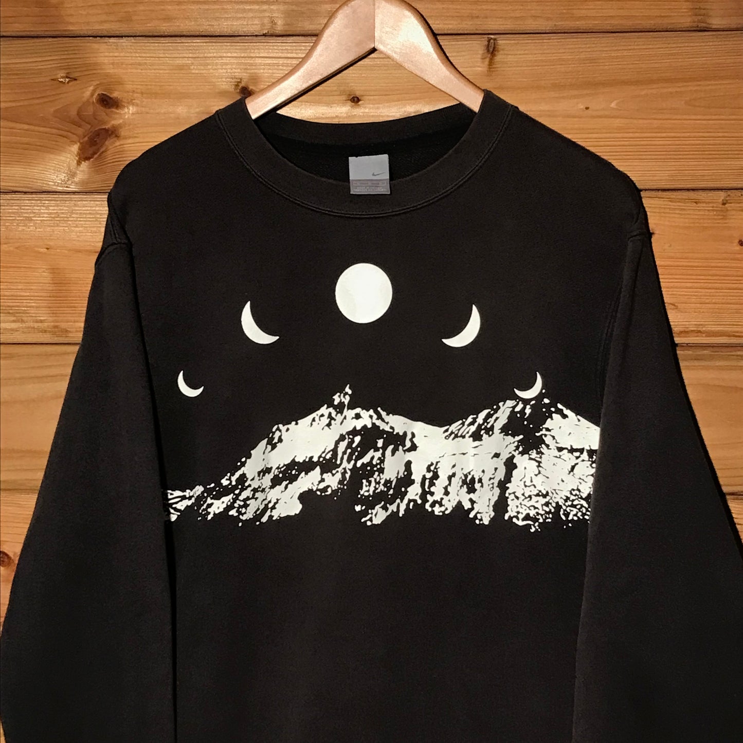 Nike One Faith Full Moon Skyline sweatshirt