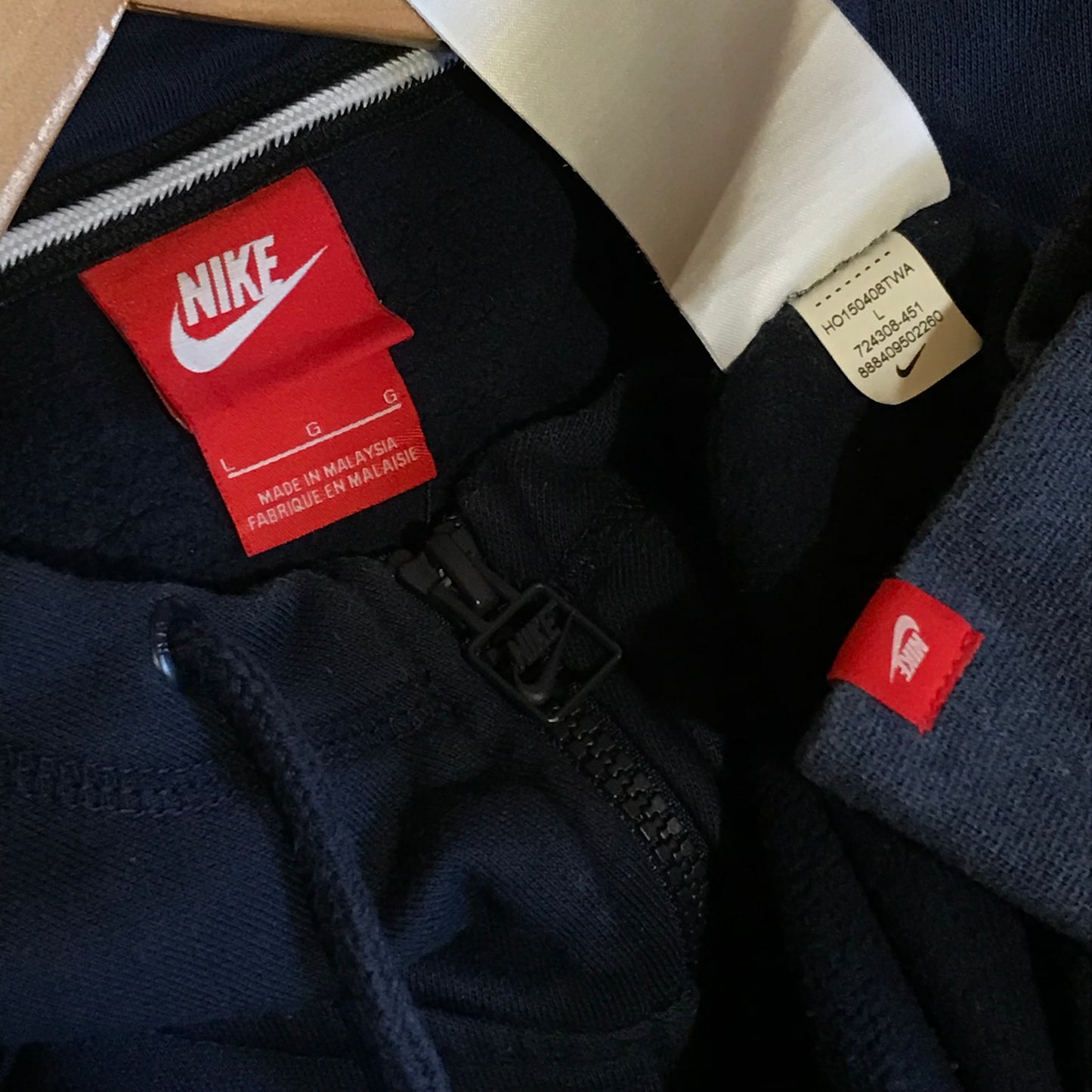 2015 Nike Essentials zip up hoodie