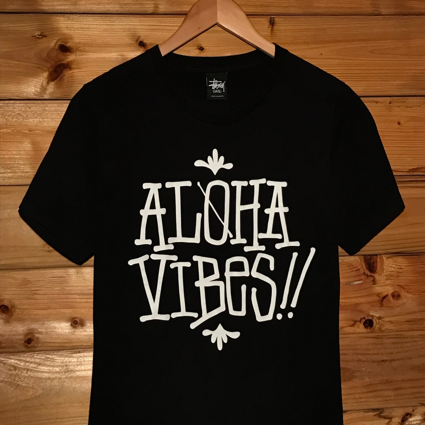 2014 Stüssy x Kicks/Hi Aloha Vibes Script Spellout t shirt