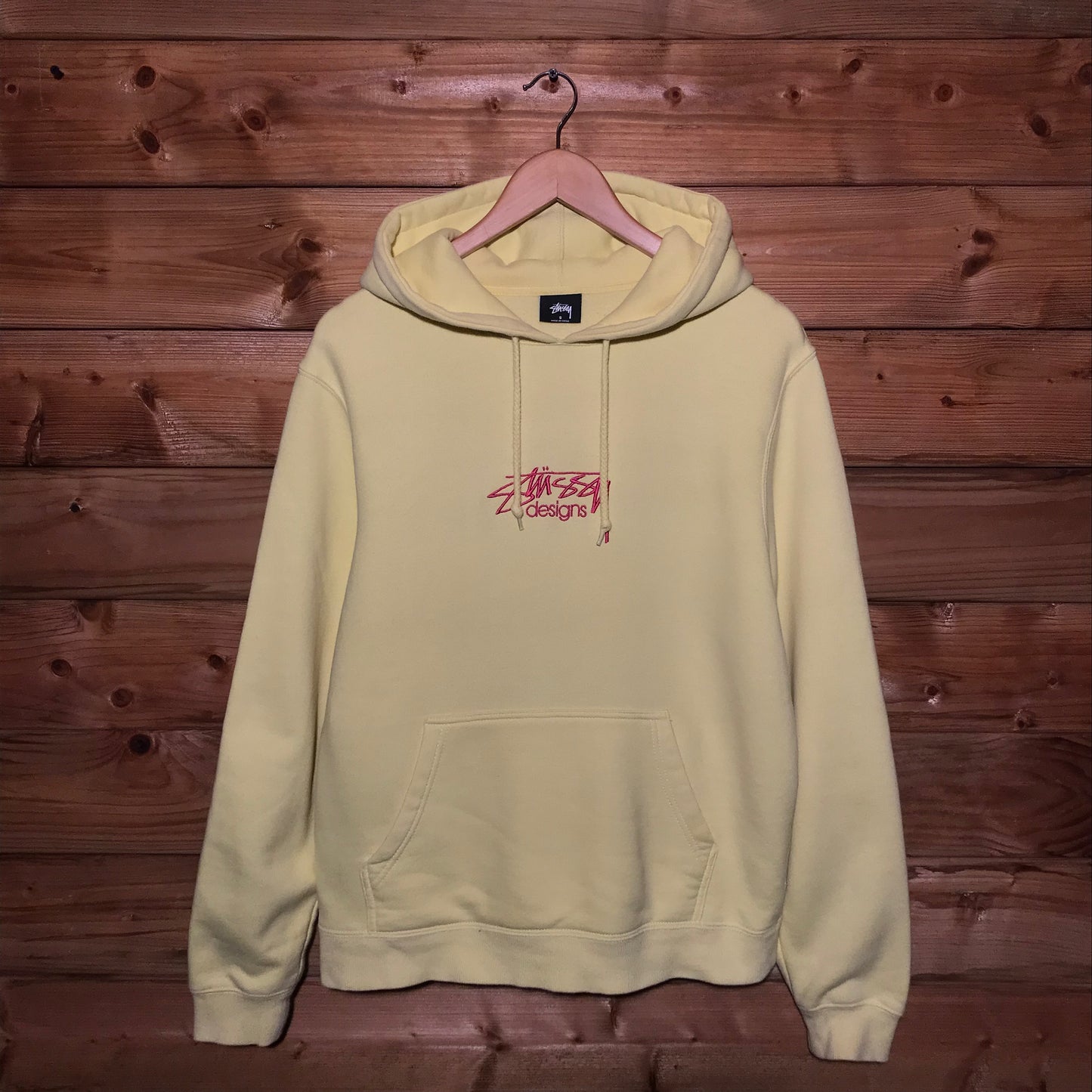 Stüssy Designs Centre Tag Spellout hoodie