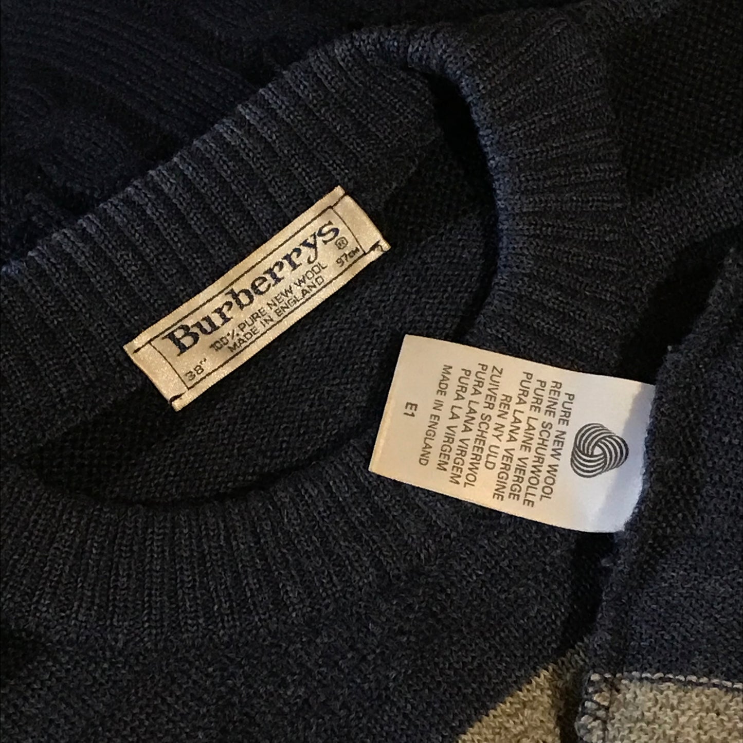 90s Burberry Knight Crest Striped knit sweatshirt