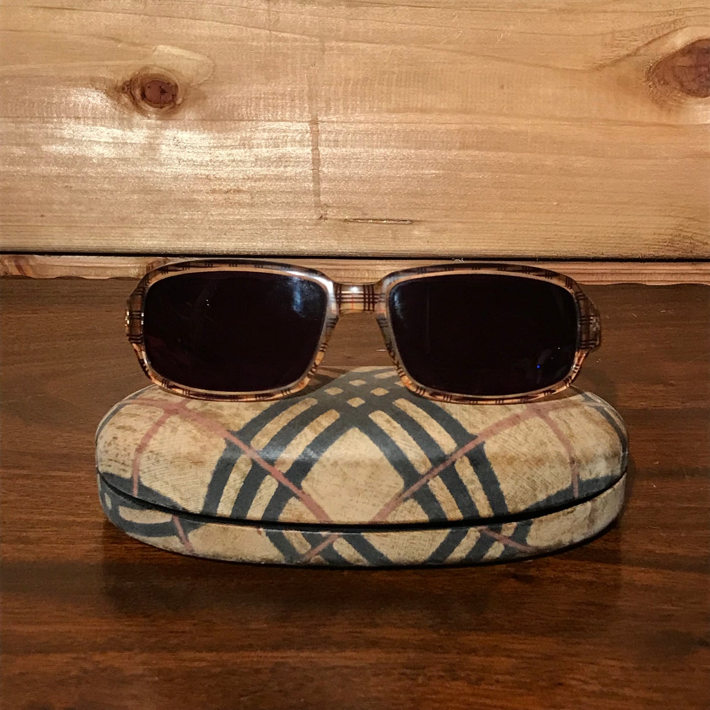 Burberry Nova Check sunglasses