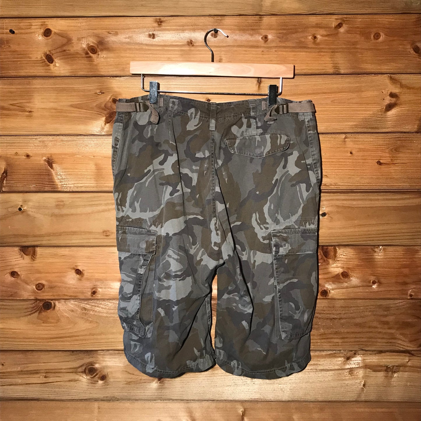 Russell Athletic Camo cargo shorts