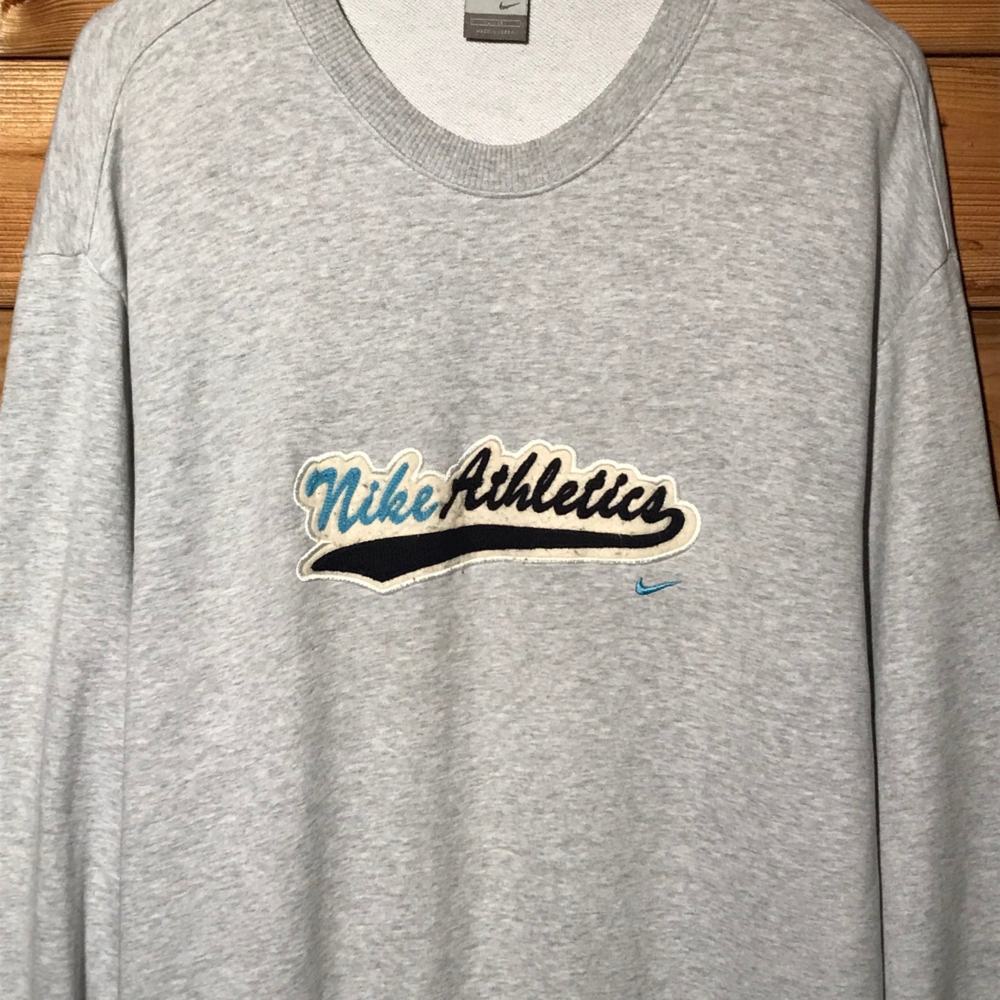 2002 Nike Athletics Centre Script Spellout sweatshirt