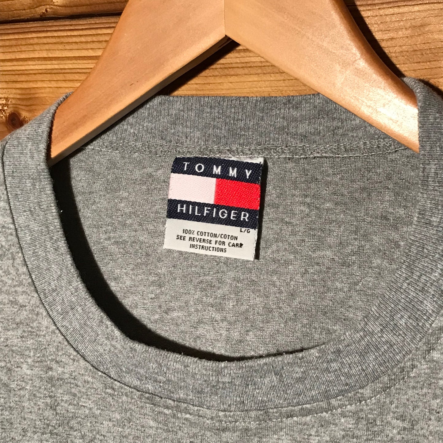 90s Tommy Hilfiger Jeans Flag Spellout t shirt