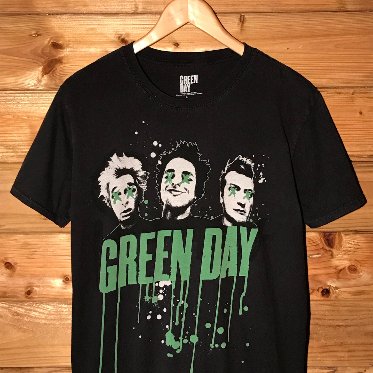 2016 Green Day Paint Drip Spellout t shirt