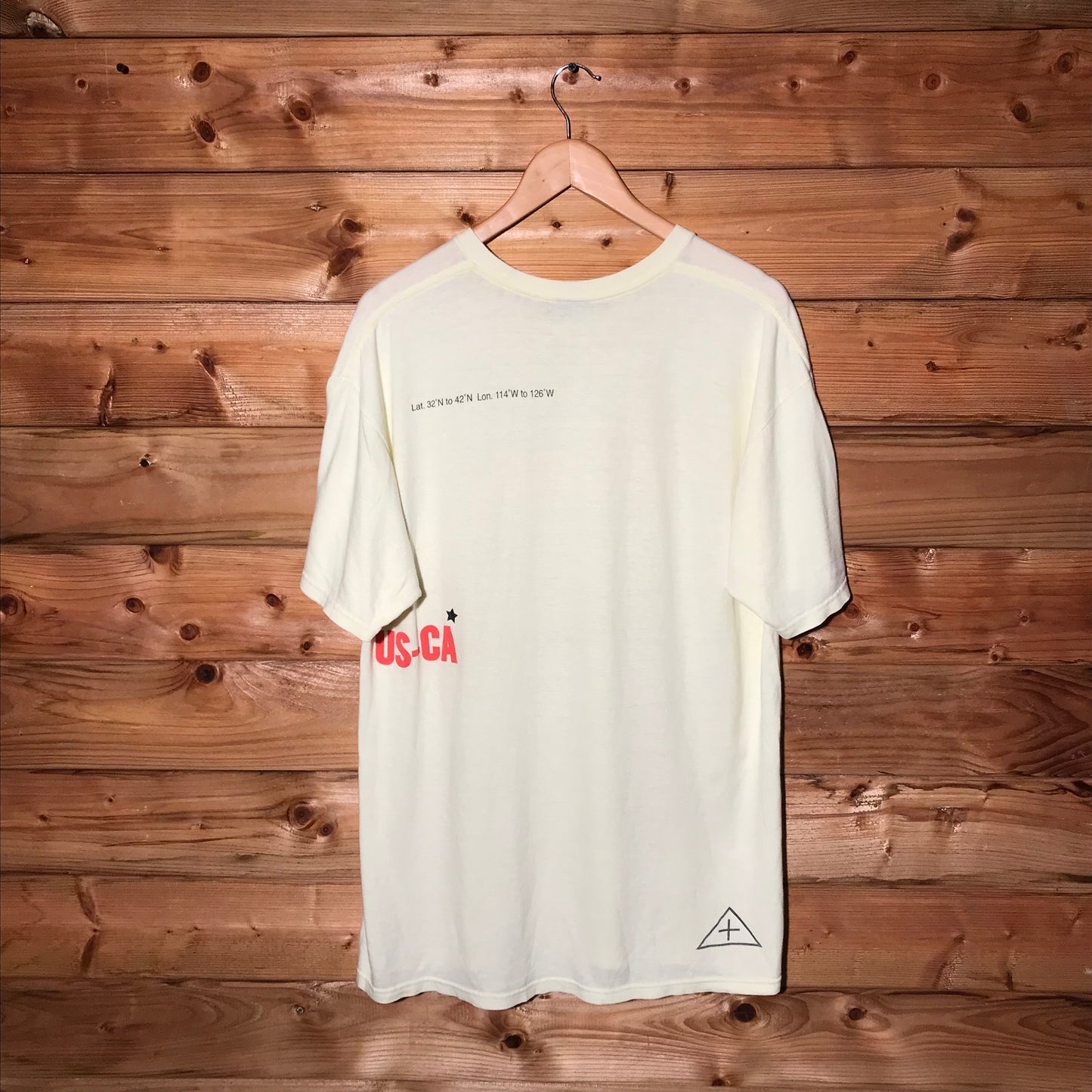 Stüssy US-CA Coordinates Centre Spellout t shirt