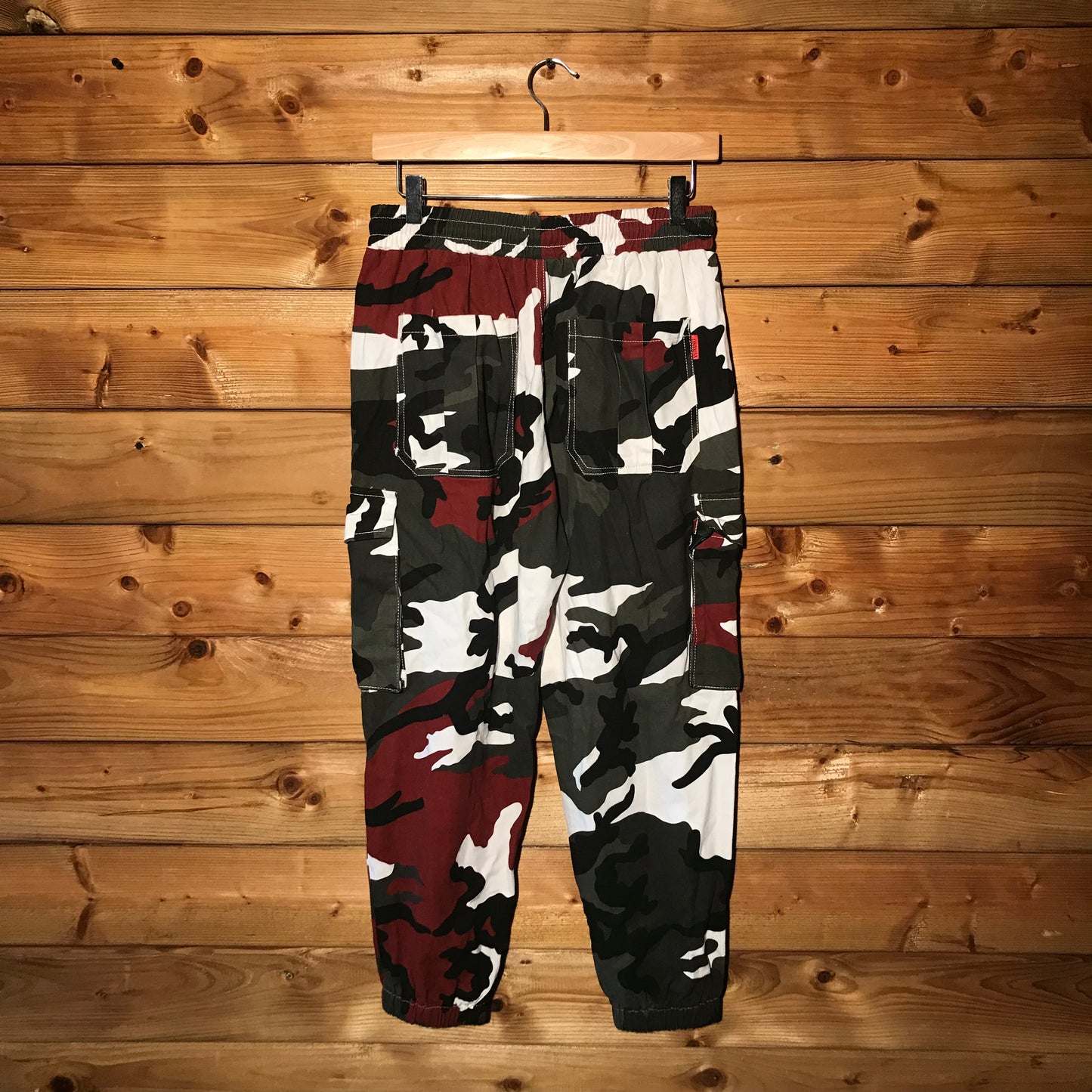 Yuxing Camo cargo trousers