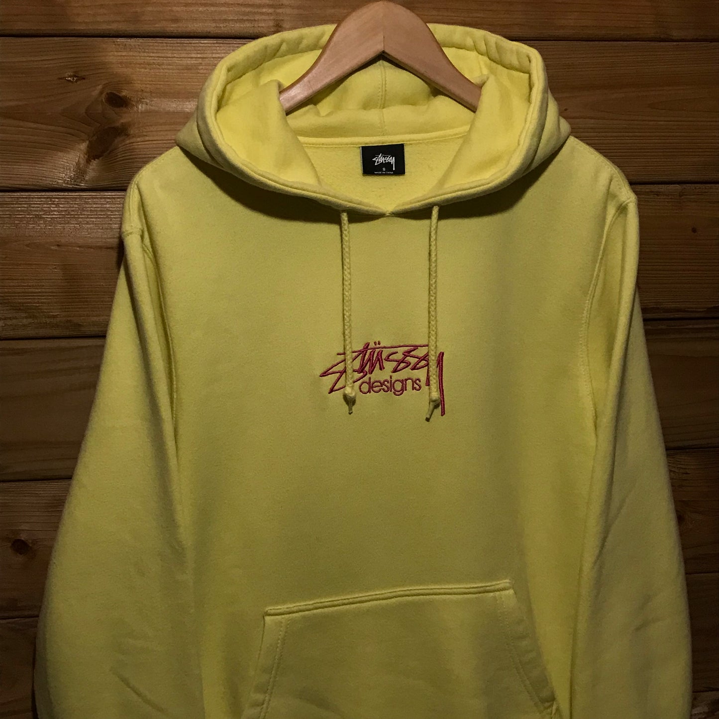 Stüssy Designs Centre Tag Spellout hoodie