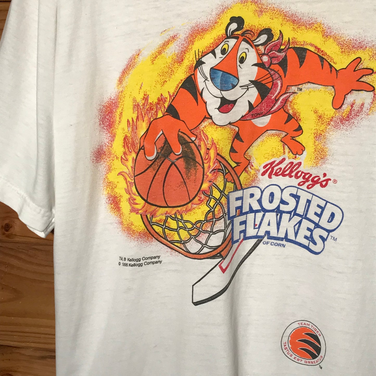 1996 Kellogg's Frosted Flakes Team Tiger Basketball Promo t shirt