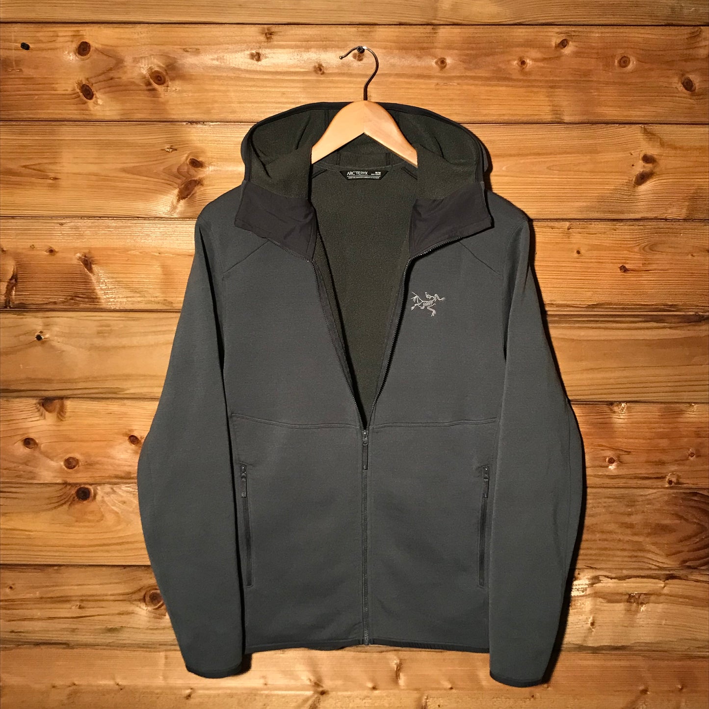 2021 Arc'teryx Kyanite AR zip up hoodie