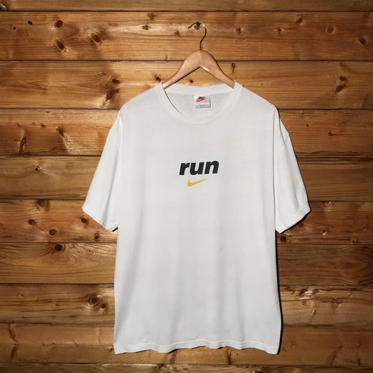 90s Nike Run Fast Centre Swoosh t shirt