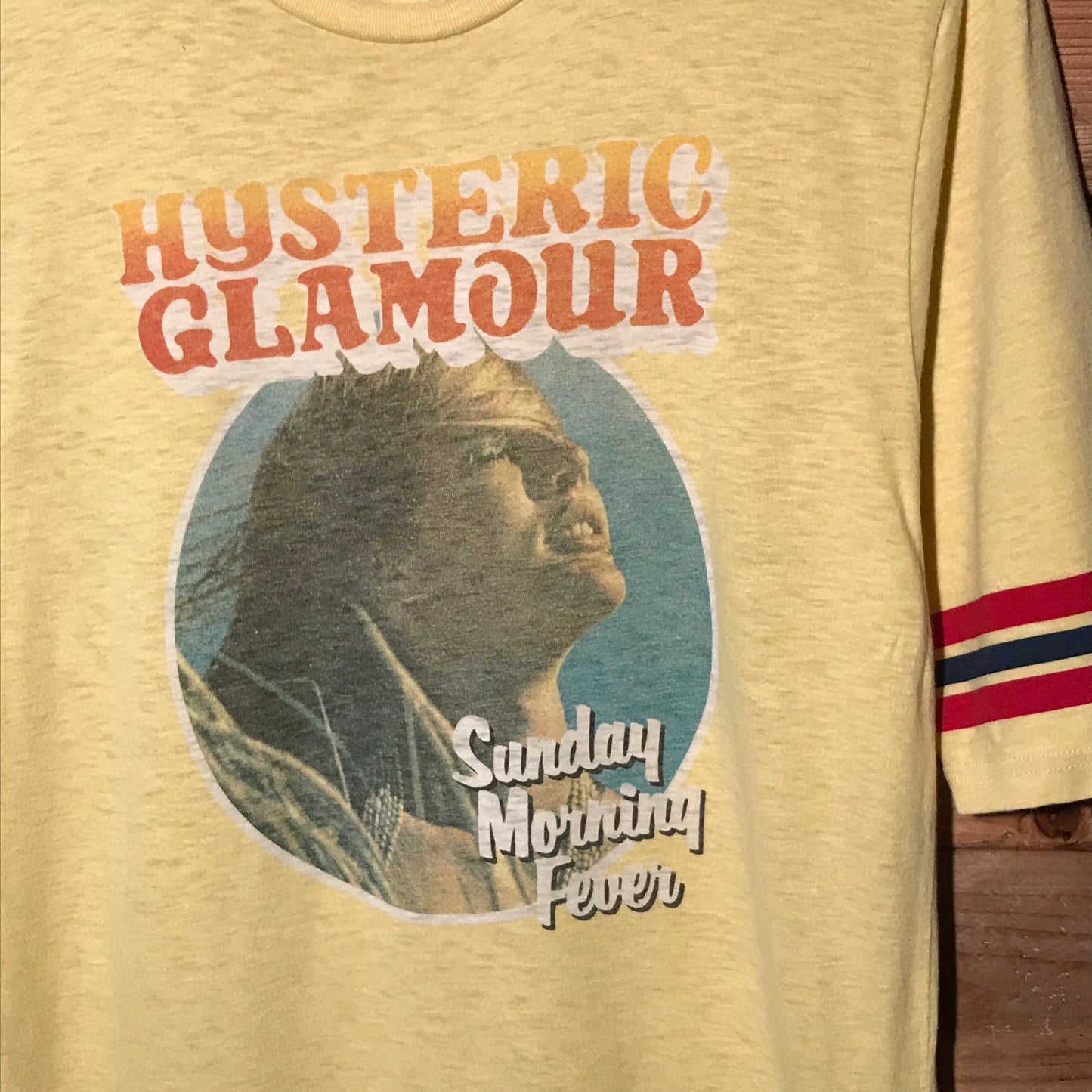 Hysteric Glamour Sunday Morning Fever Spellout t shirt