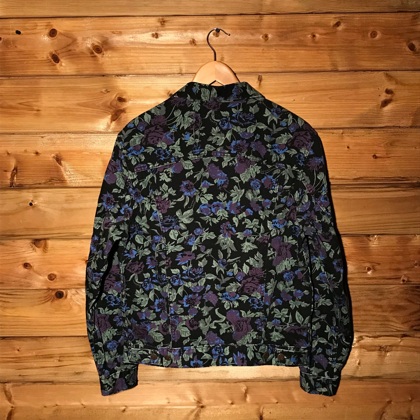 2016 Supreme x Levis Floral Roses AOP denim jacket