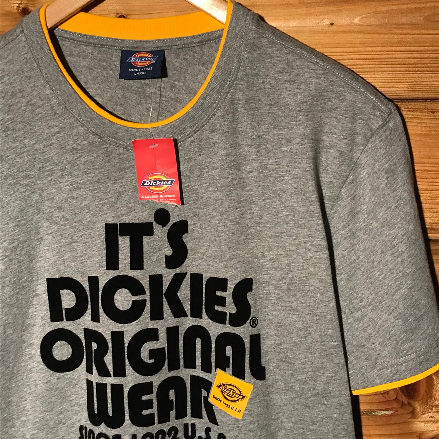 Dickies It's Original Wear Spellout t shirt