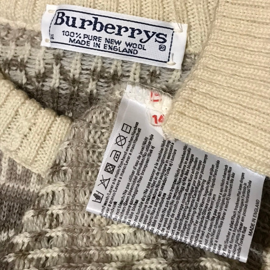 90s Burberry Golf Landscape Design Centre Spellout knit sweatshirt
