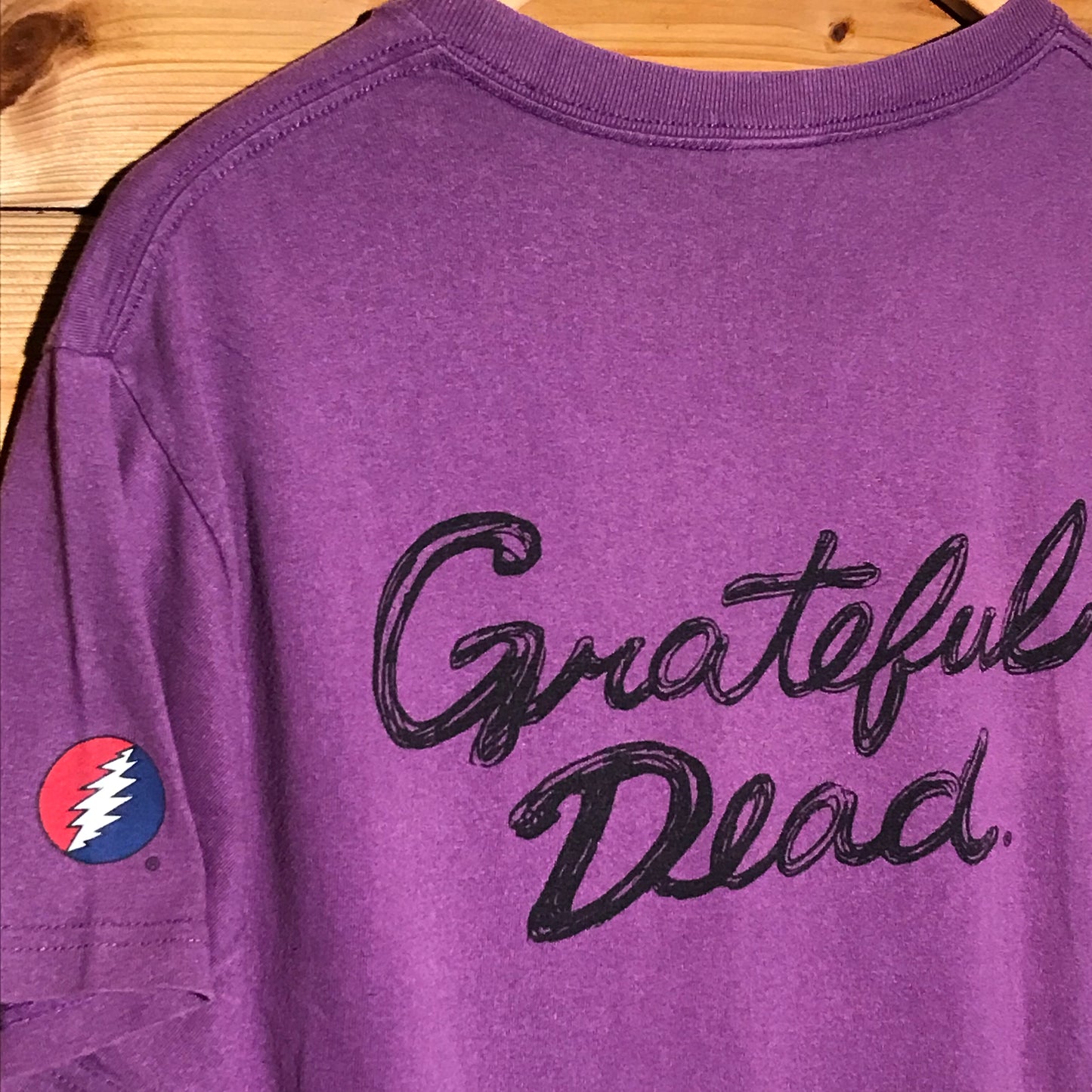 2006 Grateful Dead Dancing Bear t shirt