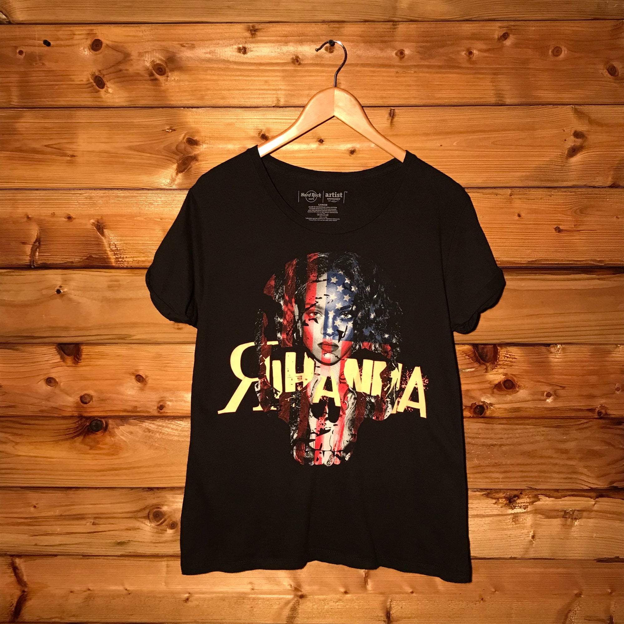 2014 Hard Rock Cafe Venice Rihinna t shirt