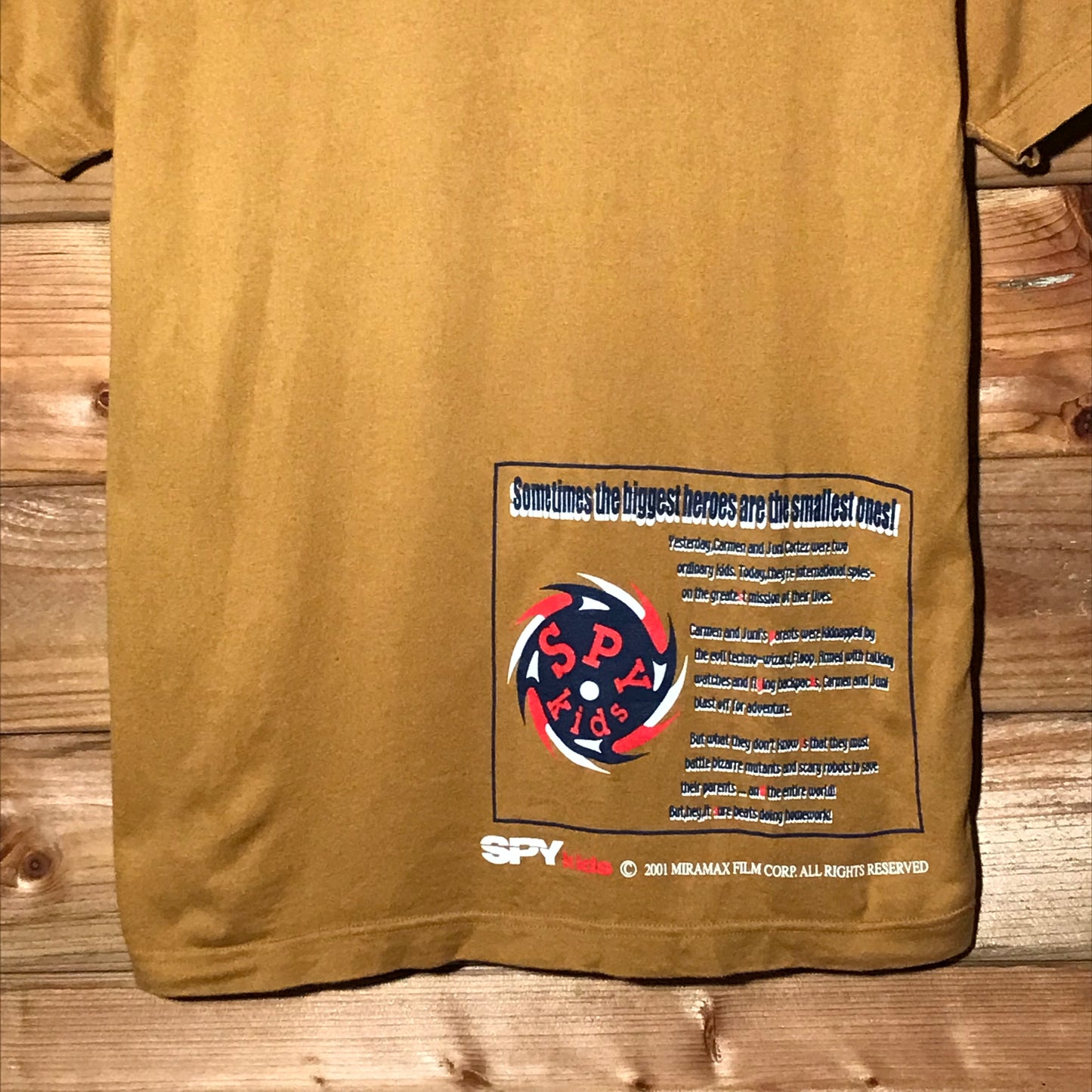 2001 Spy Kids Movie Promo t shirt