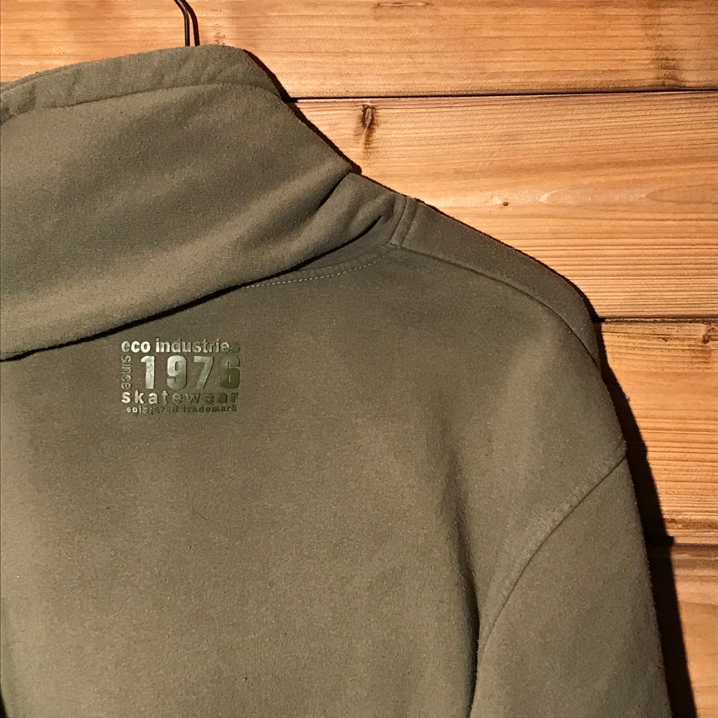 Eco Industries Skatewear Arc Spellout hoodie