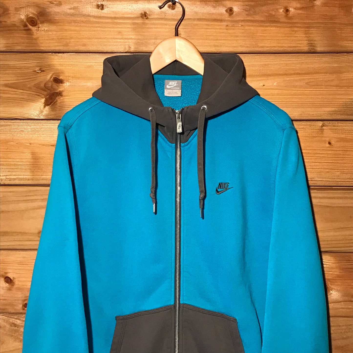 Nike Essentials zip up hoodie