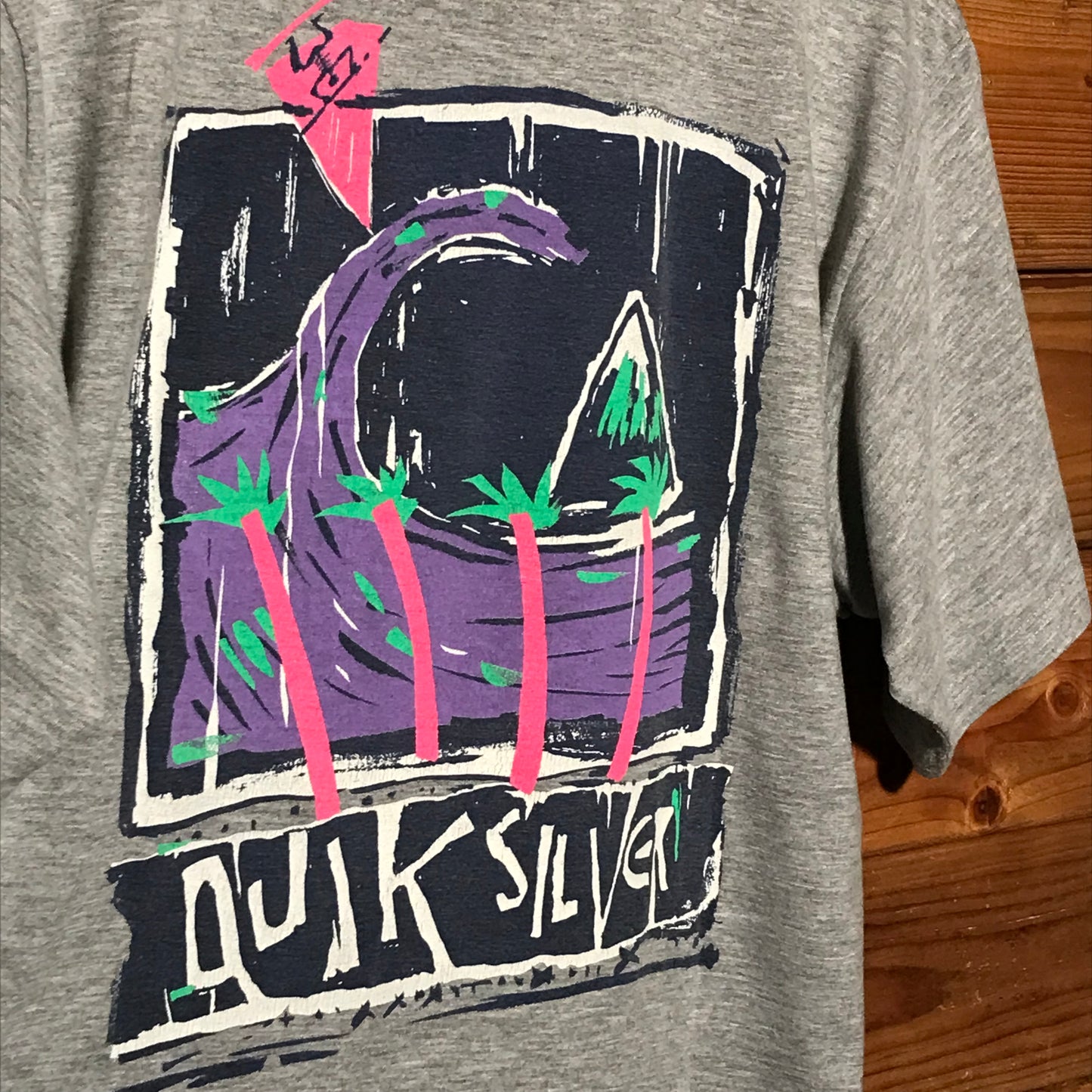 Quiksilver Surf Wave t shirt